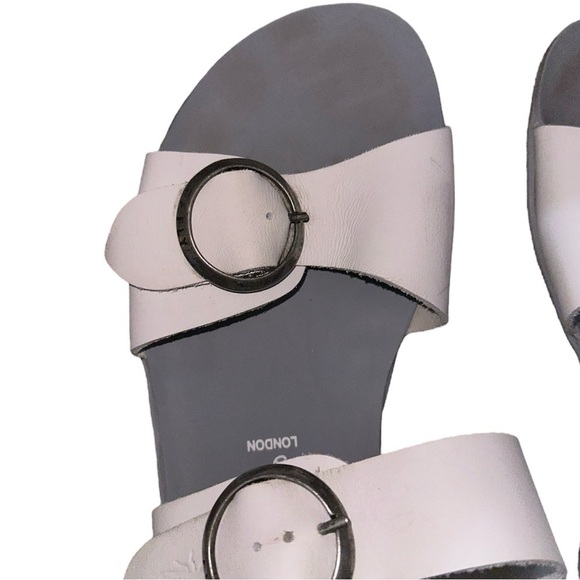 Fly London Masa Off-White Soft Leather Sandal Buckle Comfortable Support Boho - Picture 6 of 15